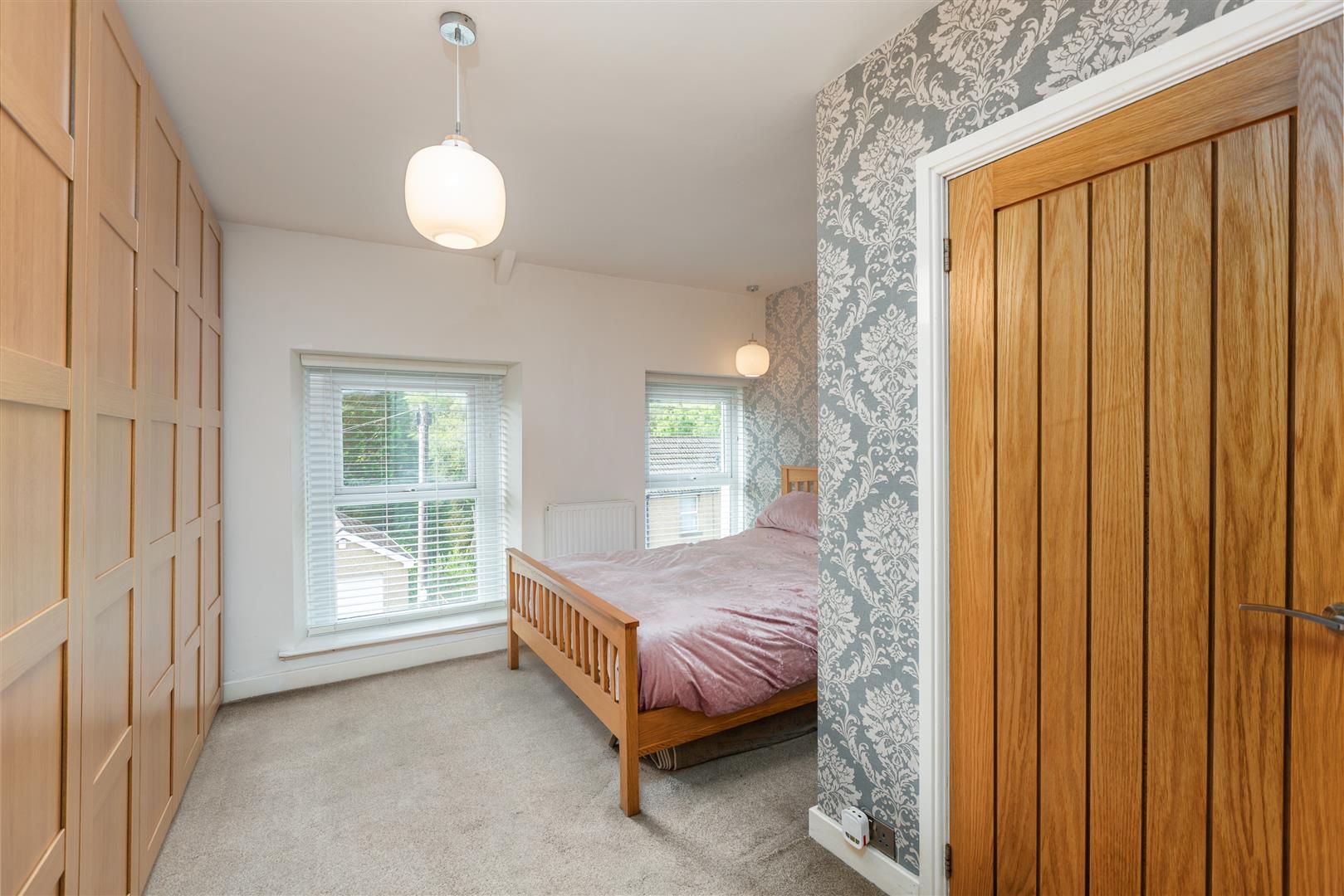 Commercial Road, Pontardawe, Swansea, SA8 4SL